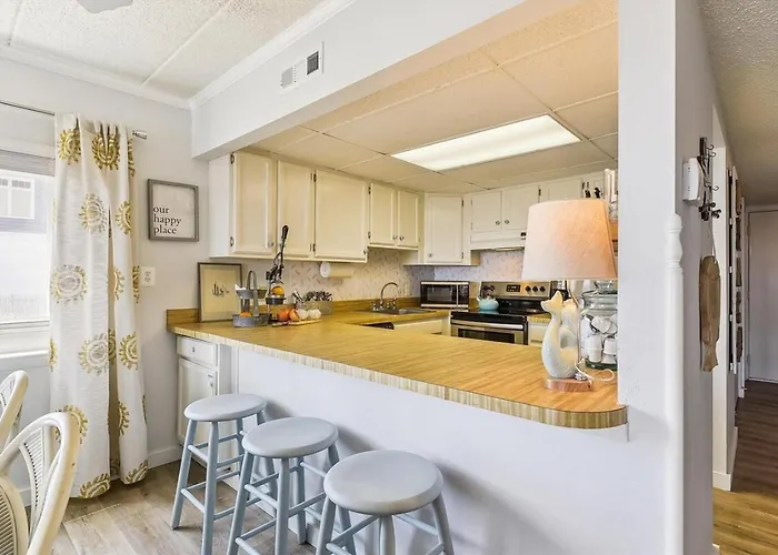 Oceanfront First-floor Beachfront Views *