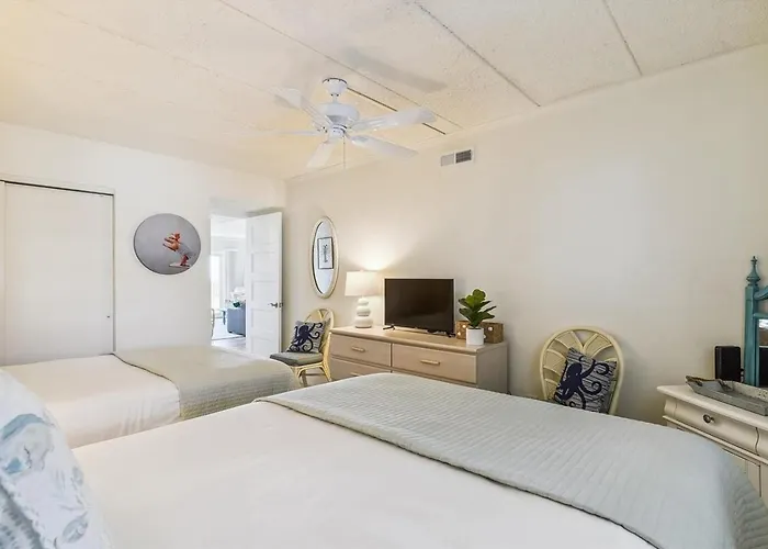 Oceanfront First-floor Beachfront Views Holiday home Ocean City