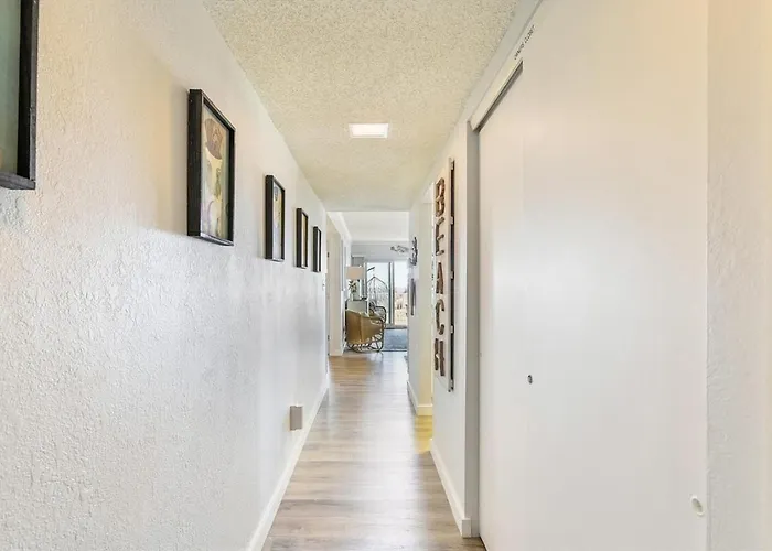 Oceanfront First-floor Beachfront Views Holiday home Ocean City